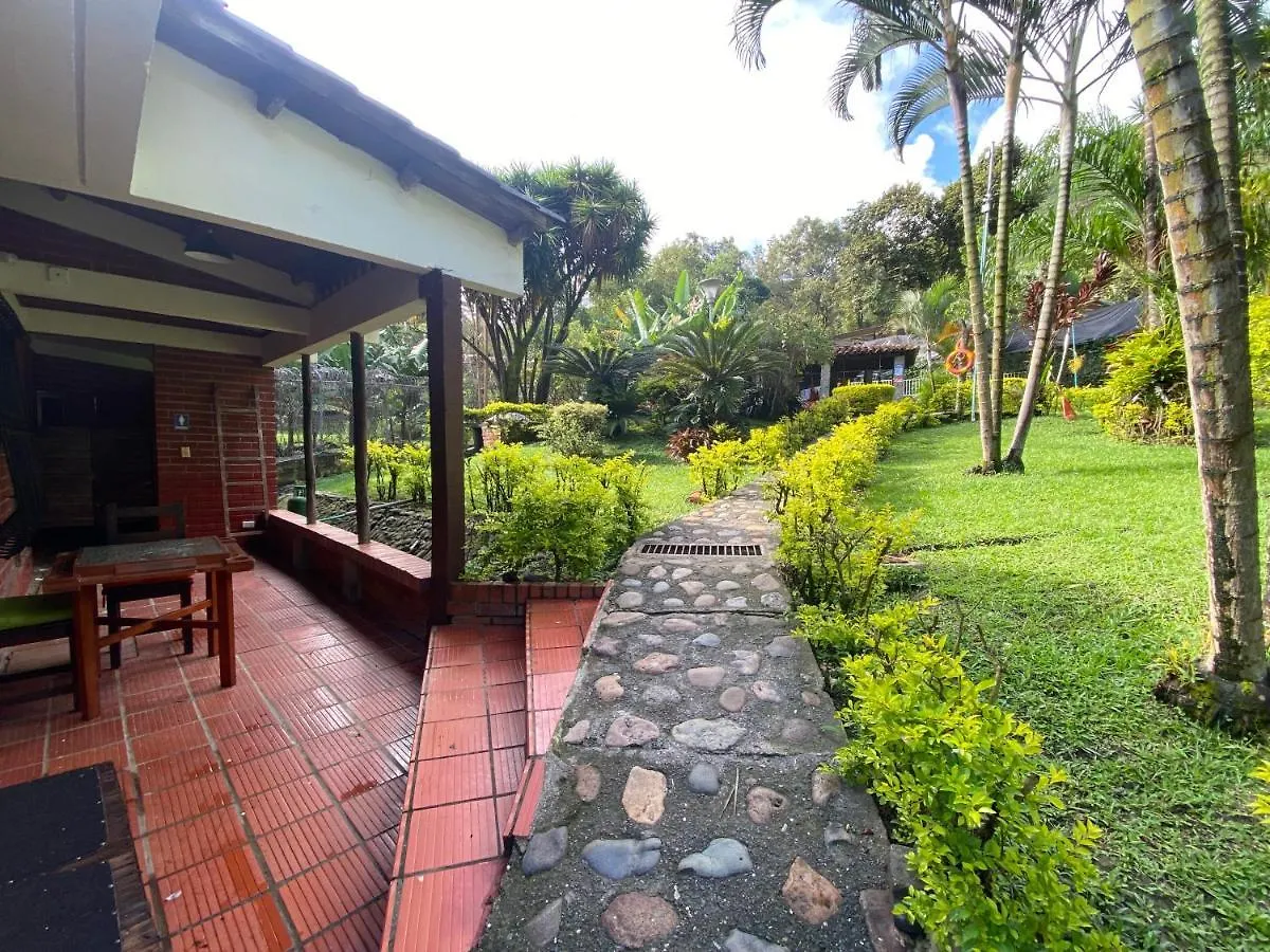 Finca Villa Chalet Del Rio Cali Farm Villa Chalet Cali River קולומביה